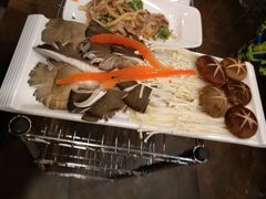 -千纸鹤嫩汁烤肉(学府店)