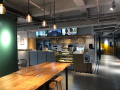 -F+轻食健身赋能空间(中华北路国贸商场店)