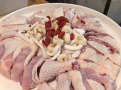 原味椰子鸡（文昌鸡）-烹然四季椰子鸡火锅(姚家园万象汇店)