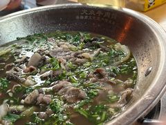 -大众跷脚牛肉馆·非遗传承单位(峨眉山店)