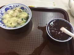 -新丰小吃(中山中路分店)