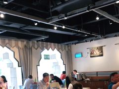 大堂-巴扎美食·新疆菜·西域歌舞表演餐厅(新疆大厦店)