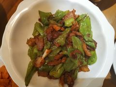 辣椒炒肉-肖记公安牛肉鱼杂馆· 省级非物质文化遗产(仁和路店)