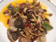-十三式重庆江湖菜(金茂览秀城店)