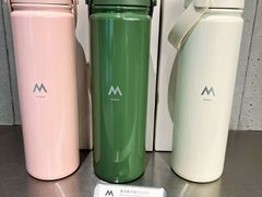 -M Stand(南京紫峰大厦店)