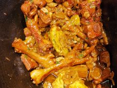 -鱼窝棚柴火铁锅炖(富山屯店)