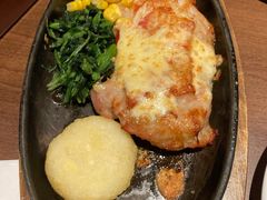 铁板蒜味鸡排-萨莉亚意式餐厅(龙阳广场店)