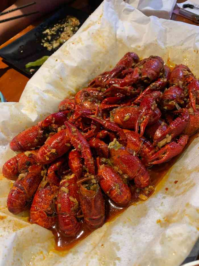亮亮烧烤·纸包龙虾捞面(光谷软件园直营店)-"味道不错～就是肉吃多了