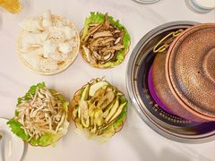 -菌海森林·非遗野生菌火锅(西山区滇池路摩根道店)