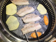 -韩小悦牛排烤肉无限续(遂宁万达店)