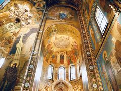 -滴血救世主教堂