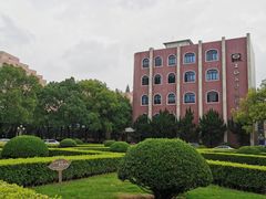 -上海外国语大学(虹口校区)