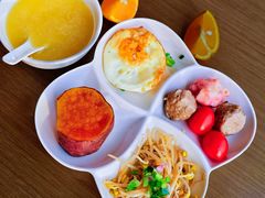 -麗枫酒店(深圳机场福永地铁站店)