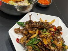 -许哥东北烧烤·铁丳烤串·宫后夹肉(繁花中心店)