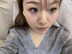-睫乐园•睫公馆•美睫美甲沙龙