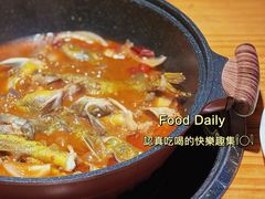 -小小河边鱼(天润城店)