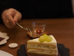蜜瓜奶油蛋糕-black rainbow coffee