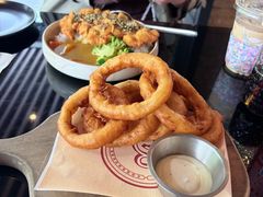 -BOURBON 玻本美式餐厅酒吧(虹桥新天地店)