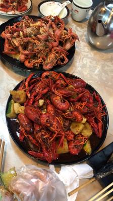 非常 正是我想要的口感… 小龙虾这个东西真的太适合夜宵啦