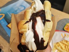 -麦当劳(展览路店)