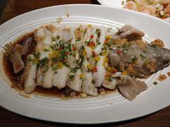 百合蒸江团鱼-眉州东坡·熊猫主题餐厅(枫蓝店)