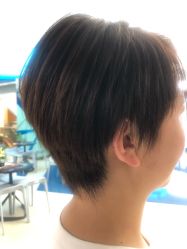 -FRIDAY星期五专业美发沙龙