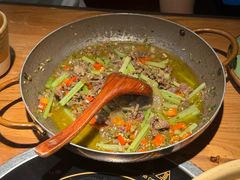 小炒黄牛肉-吃饭皇帝大(长宁龙之梦店)