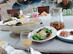 -鹤鸣嘉印象饭店(东市场小区店)