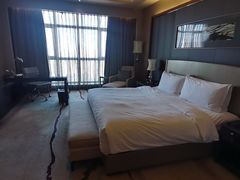 -天津京基皇冠假日酒店
