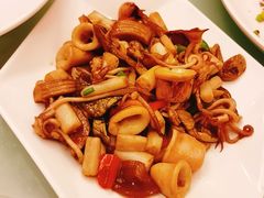 -东豪园林海鲜酒家(南港路辅路店)