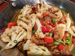 -肖四女乐山跷脚牛肉(万象汇店)