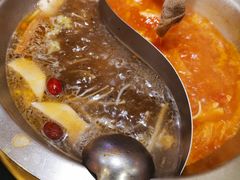 -沸炉重庆老火锅(军事博物馆店)