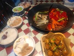 -赵美丽重庆火锅(西安直营总店)