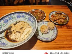 -老外婆本帮面(塔城路店)