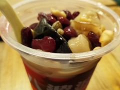 -八婆婆烧仙草(中山路店)