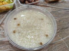 -蓝精灵饺子店