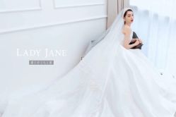 -Lady  Jane高端婚纱礼服馆