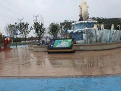 -芜湖新华联大白鲸海洋公园