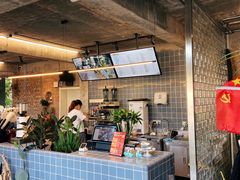 -腾爱熊猫咖啡生活馆(老东门店)