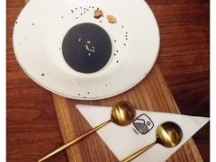 黑芝麻茶酪-知亘茶食
