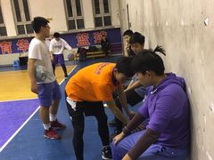 -育华篮球培训(新华路校区)