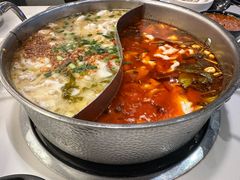 -德林酸菜鱼火锅(南丹店)