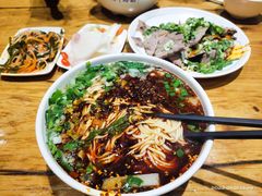 -思泊湖牛肉面(兰州总店)