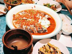 -呷湘厨·鱼汤捞饭·剁椒鱼头·辣椒炒肉(国家会展中心店)