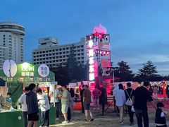 -汇泉广场