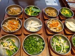 -银米·云南传统过桥米线(双廊黑金冠店)
