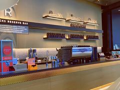 -星巴克臻选(上海合生汇1F店)