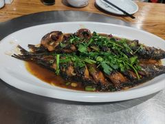 -八大碗私房菜(中城路店)