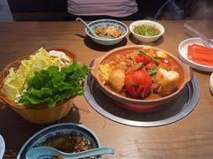 -蔡婶牛腩牛杂煲(长安万科店)