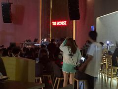 -TZ House音乐现场(来福士中心店)
